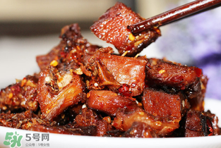腌魚放什么調(diào)料？腌魚放什么調(diào)料去腥？