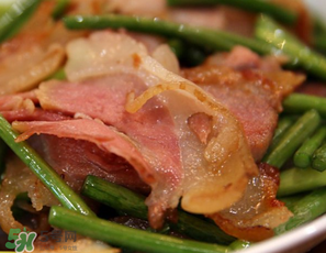 腌肉放什么酒？腌肉為什么要放酒？