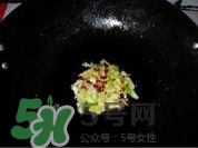 魚丸和雞蛋可以一起吃嗎？魚丸和雞蛋能不能同時吃？