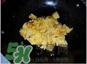 魚丸和雞蛋可以一起吃嗎？魚丸和雞蛋能不能同時吃？