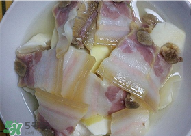 腌肉怎么做好吃？腌肉炒什么菜好吃？
