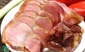 臘肉蒸什么菜好吃？蒸臘肉放什么材料好吃？