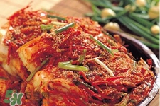 冬季辣白菜要發(fā)酵幾天？辣白菜發(fā)酵了還能吃嗎？
