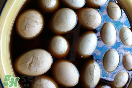 腌雞蛋用什么容器好？腌咸雞蛋用什么容器？