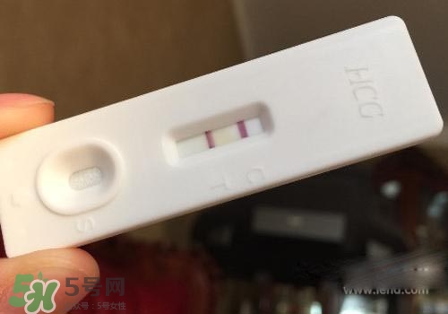 懷孕兩個月試紙顏色淺怎么回事？懷孕兩個月試紙顏色淺什么原因？