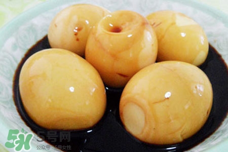 腌雞蛋沒有壇子怎么辦？腌雞蛋用鐵盆可以嗎？