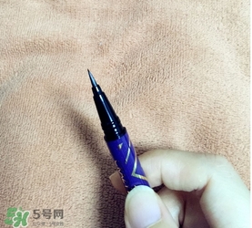 液體眉筆是什么？液體眉筆和眉筆哪個好用？