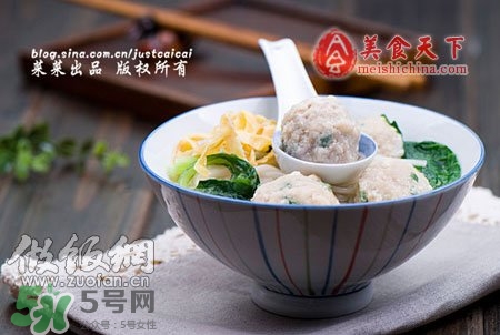 豆腐丸子散了怎么辦？豆腐丸子怎么做不散？