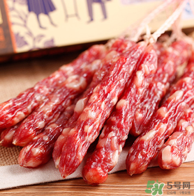 曬香腸要扎孔嗎？曬香腸需要扎洞嗎？