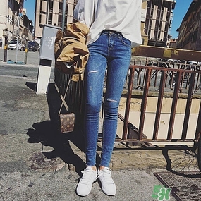 2017年流行什么褲子？2017年褲子流行顏色和搭配