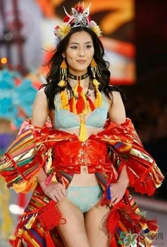 2017年流行什么眉型？2017年最流行眉毛介紹