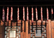 <i>?香腸晚上能放外面嗎？?香腸晚上要收嗎？</i>