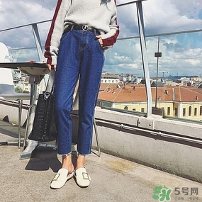 2017年流行什么褲子？2017年褲子流行顏色和搭配