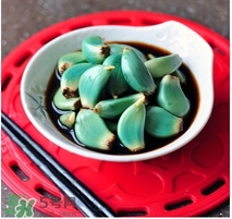 臘八蒜用什么醋好？臘八蒜用陳醋還是白醋？