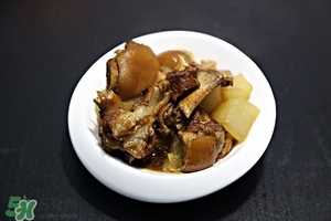 臘豬腳怎么腌制？臘豬腳腌制的方法