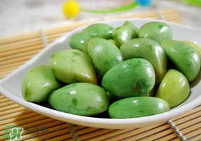 臘八醋怎么做的很綠？臘八醋怎么做蒜才綠？