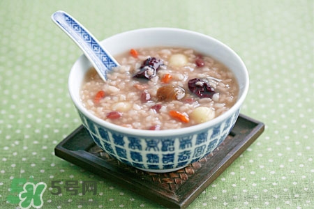 臘八飯熱量高嗎？吃臘八飯會發(fā)胖嗎？