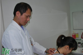 三九貼怎么貼？三九貼的貼法