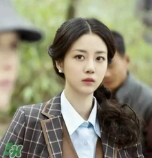 李溪芮的口紅什么顏色？李溪芮口紅色號試色