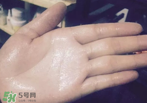 嬌韻詩綠吸盤好用嗎？嬌韻詩綠吸盤怎么樣？