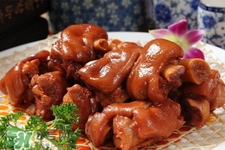 高壓鍋鹵豬蹄要多久？高壓鍋鹵豬蹄要多長(zhǎng)時(shí)間？