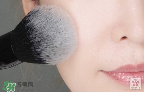 徐玄振妝容怎么化？徐玄振仿妝教程
