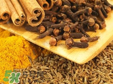 有狐臭不能吃什么食物？有狐臭的人不能吃什么