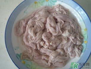 豬小腸可以做臘腸嗎？豬小腸可以做香腸嗎？