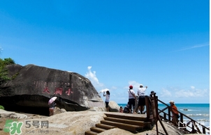 春節(jié)去三亞穿什么？過年春節(jié)去三亞穿什么衣服？