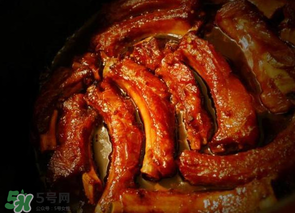 腌排骨放多少鹽？腌排骨一斤肉放多少鹽？