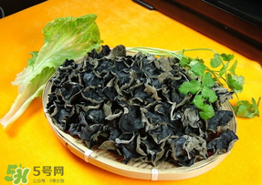 干木耳發(fā)霉了還能吃嗎？干木耳發(fā)霉了怎么處理？