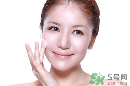 不化妝能用卸妝膏嗎？不化妝可以用卸妝膏嗎？
