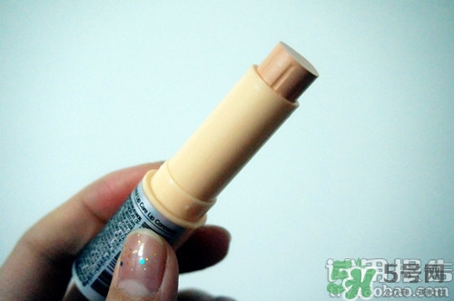 唇部遮瑕膏怎么用？唇部遮瑕膏使用方法