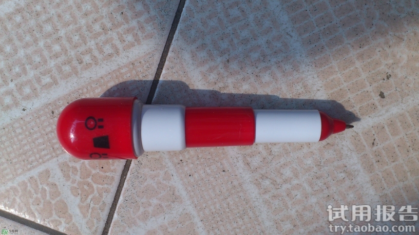 唇部遮瑕膏能吃嗎？唇部遮瑕膏吃了有毒嗎？