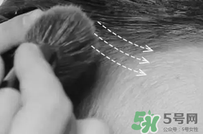 發(fā)際線高適合什么發(fā)型？發(fā)際線高怎么辦