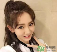 發(fā)際線高適合什么發(fā)型？發(fā)際線高怎么辦