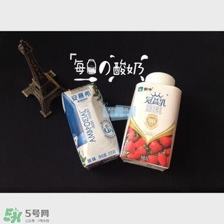 純甄和安慕希哪個好？純甄和安慕希酸奶哪個好喝？