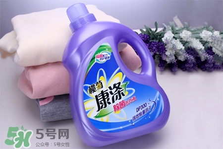 洗衣液可以洗車嗎？自己洗車可以用洗衣液嗎？