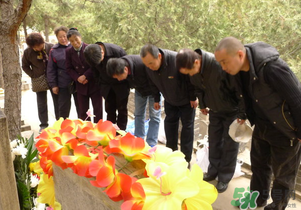 臘月可以上墳嗎？臘月上墳時間