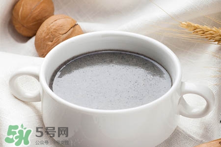 芝麻糊不能和什么一起吃？芝麻糊與哪些食物相克？