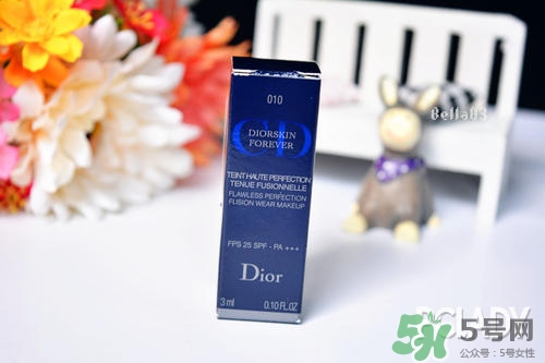迪奧粉底液哪款好？dior迪奧哪款粉底液好用？