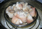 腌豬腳放多少鹽？腌臘豬腳放多少鹽？