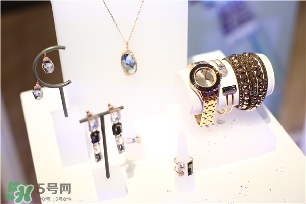 施華洛世奇2017春夏新款有哪些？施華洛世奇2017春夏新款多少錢？