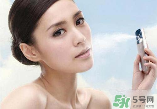 補(bǔ)水儀用什么水？補(bǔ)水儀用什么水好？