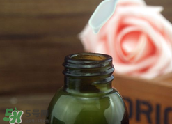 海藍之謎修復(fù)精華怎么用,lamer濃縮修復(fù)精華怎么用