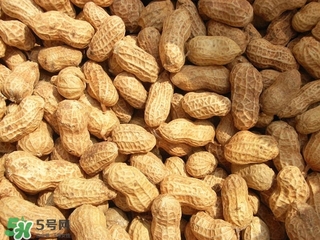 冬天吃花生好嗎？冬天吃花生會上火嗎？