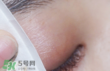 眼唇卸妝液怎么用？眼唇卸妝液使用方法