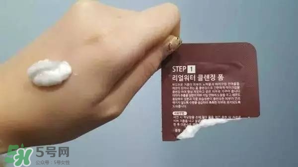 水光面膜用完要洗嗎？水光面膜用完要洗臉嗎