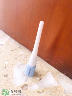 眼線雨衣怎么用？眼線雨衣使用方法