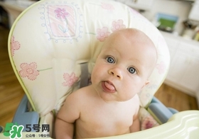 寶寶輔食一天吃幾次？寶寶每天吃輔食次數(shù)